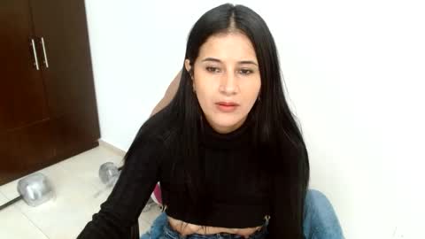 Snapshot of canddysexxx_ chatting on 12-02-25, 02:56 Carolina online show from 12-02-25, 02:56