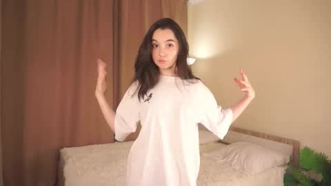Snapshot of candelariaclaude chatting on 10-25-25, 02:02 Anita online show from 10-25-25, 02:02