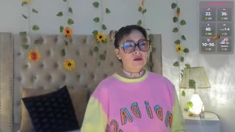 Snapshot of candiegilson__ chatting on 09-18-25, 11:45 Candie online show from 09-18-25, 11:45