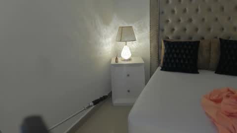 Snapshot of candiegilson__ chatting on 11-22-25, 12:37 Candie online show from 11-22-25, 12:37