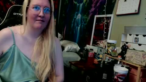 Candi online show from 07-14-26, 01:30