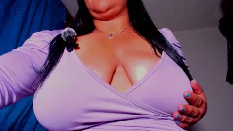 Candy  Brown online show from 03-26-26, 01:33