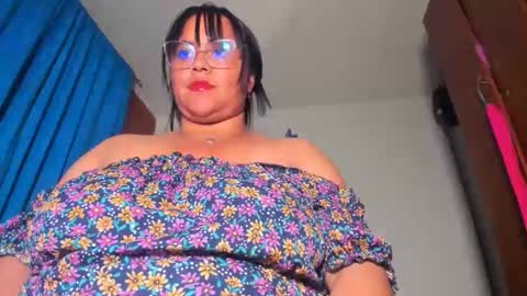 Candy  Brown online show from 05-15-26, 01:56