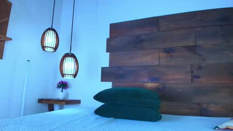 Jolie online show from 03-14-26, 09:31