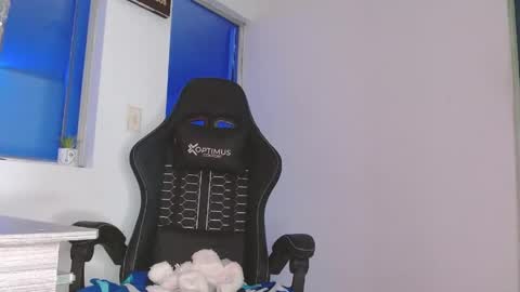 candy_giuliana21 online show from 04-09-26, 01:38