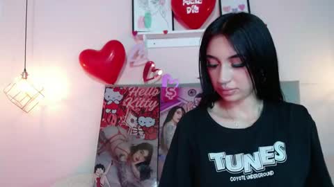 Leila  online show from 02-19-25, 07:48