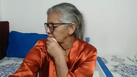 candy online show from 04-26-26, 02:04