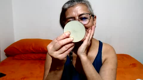 Snapshot of candy_mature_ chatting on 07-22-26, 10:34 candy online show from 07-22-26, 10:34