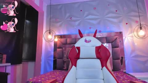 Snapshot of candy_morgan412 chatting on 12-29-24, 05:22 Ania online show from 12-29-24, 05:22