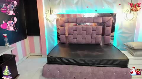Snapshot of candy_morgan412 chatting on 01-02-25, 11:09 Ania online show from 01-02-25, 11:09