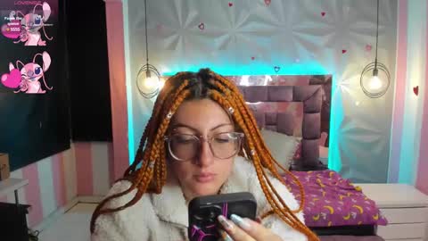 Snapshot of candy_morgan412 chatting on 01-11-25, 11:12 Ania online show from 01-11-25, 11:12