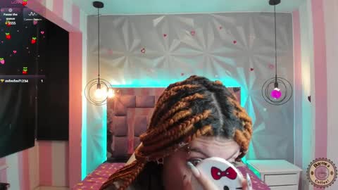 Snapshot of candy_morgan412 chatting on 01-17-25, 11:17 Ania online show from 01-17-25, 11:17