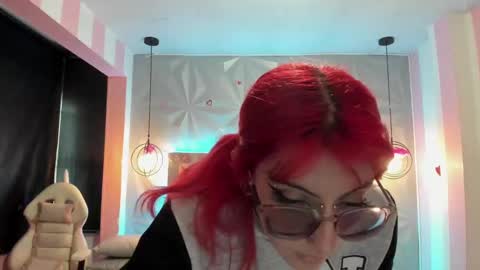 Snapshot of candy_morgan412 chatting on 02-11-25, 05:18 Ania online show from 02-11-25, 05:18