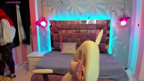 Snapshot of candy_morgan412 chatting on 03-02-25, 12:11 Ania online show from 03-02-25, 12:11