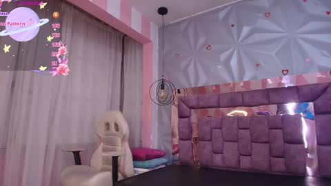 Snapshot of candy_morgan412 chatting on 09-27-25, 11:04 Ania online show from 09-27-25, 11:04