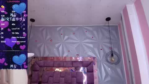 Snapshot of candy_morgan412 chatting on 10-11-25, 11:20 Ania online show from 10-11-25, 11:20