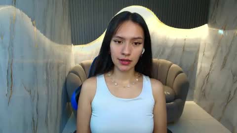 Candy  online show from 05-17-26, 03:04