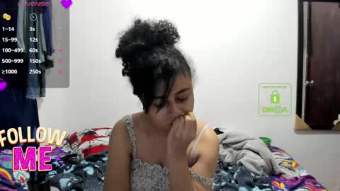 candy_val online show from 04-27-26, 05:27