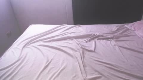 Candy online show from 11-16-25, 06:35