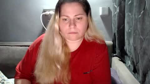 Laura online show from 01-09-26, 02:58