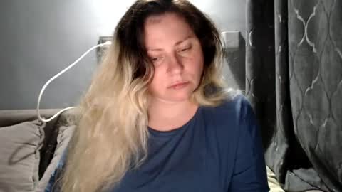 Laura online show from 05-18-26, 12:18