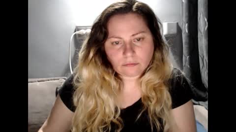 Laura online show from 06-07-26, 11:19