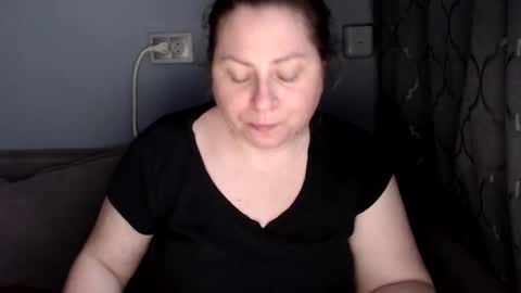 Laura online show from 06-10-26, 10:58