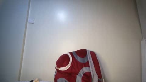 Snapshot of candycurly_ chatting on 11-27-25, 03:30 candycurly_ online show from 11-27-25, 03:30