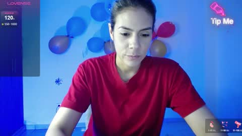 Snapshot of candydowson1 chatting on 12-21-24, 09:15 Candy Dowson online show from 12-21-24, 09:15