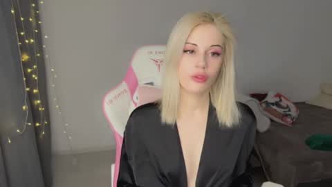 You can call me HH online show from 02-21-26, 02:18