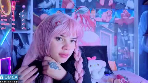 Snapshot of candykane06 chatting on 10-25-25, 01:35 Candy online show from 10-25-25, 01:35