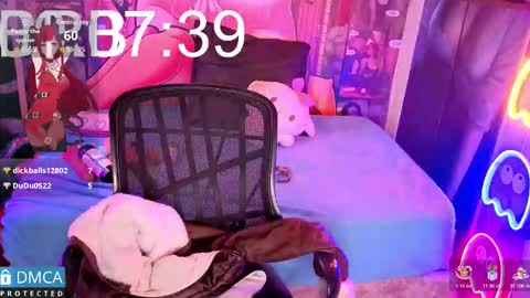 Snapshot of candykane06 chatting on 11-25-25, 02:00 Candy online show from 11-25-25, 02:00