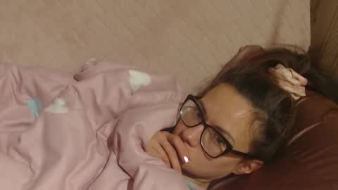 say meow and send tips  online show from 11-19-25, 10:10