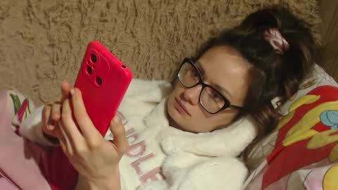 say meow and send tip  online show from 01-29-25, 07:00