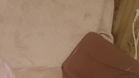 say meow and send tip  online show from 09-30-25, 12:59