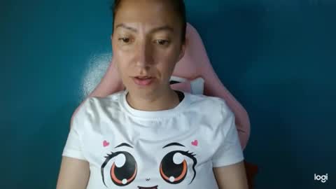Snapshot of candymilfff chatting on 02-09-26, 02:37 candymilfff online show from 02-09-26, 02:37