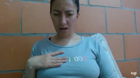 Snapshot of candymilfff chatting on 06-09-26, 02:06 candymilfff online show from 06-09-26, 02:06
