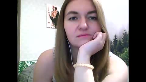 Snapshot of candyolime chatting on 03-02-25, 11:20 Daisy online show from 03-02-25, 11:20