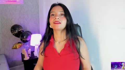 Candys Victoria online show from 10-15-25, 03:06