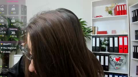 Candy  My pleasure its in  your hands online show from 03-06-25, 07:57