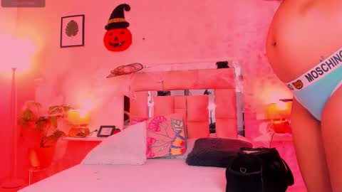 Candy online show from 10-16-25, 07:04