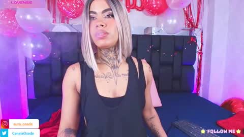 Aura  online show from 02-15-25, 12:01