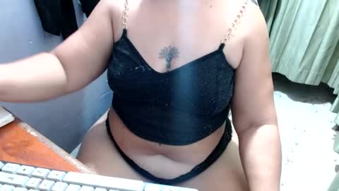 CanelaCollins online show from 07-02-26, 03:17