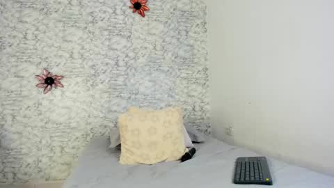 Snapshot of canhela1 chatting on 03-07-25, 10:56 Canhela online show from 03-07-25, 10:56