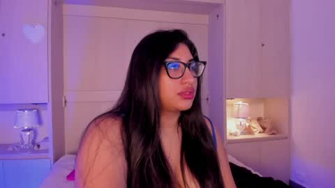 GABRIELA LOPEZ online show from 03-31-26, 09:04