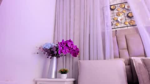 Snapshot of cannelasmith chatting on 05-16-26, 01:02 cannelasmith online show from 05-16-26, 01:02