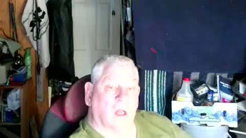 canoelicker69 online show from 03-09-26, 06:56