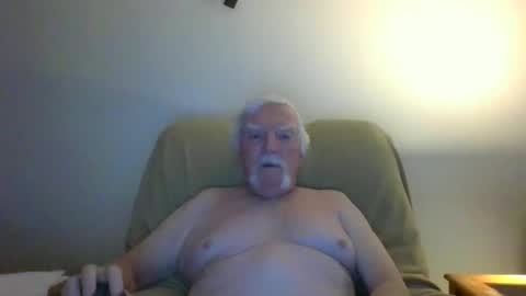 Snapshot of capecod21 chatting on 12-28-24, 01:28 capecod21 online show from 12-28-24, 01:28