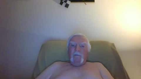 Snapshot of capecod21 chatting on 01-04-25, 12:16 capecod21 online show from 01-04-25, 12:16