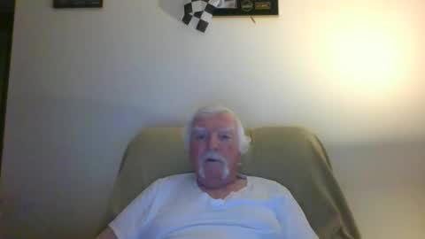 Snapshot of capecod21 chatting on 01-18-25, 12:47 capecod21 online show from 01-18-25, 12:47